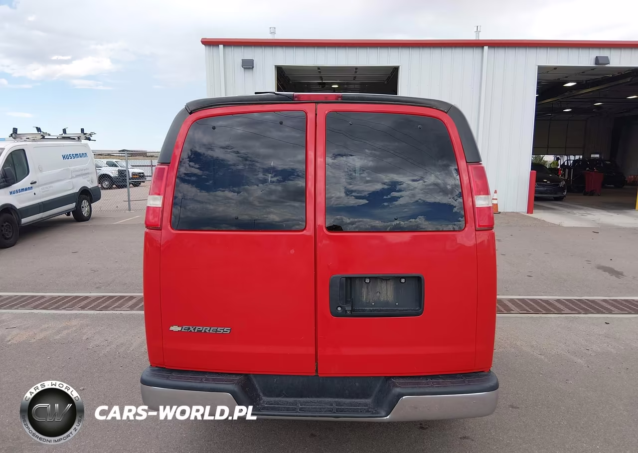 2018 Chevrolet Express 3500 Lt VIN:1GAZGPFG9J1300088 - 21