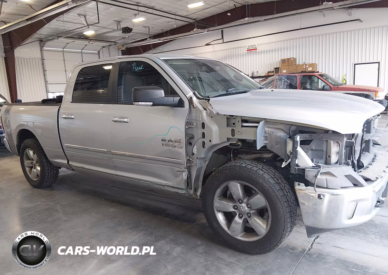 2015 Ram 1500 Big Horn VIN:1C6RR7TT5FS641502 - 14