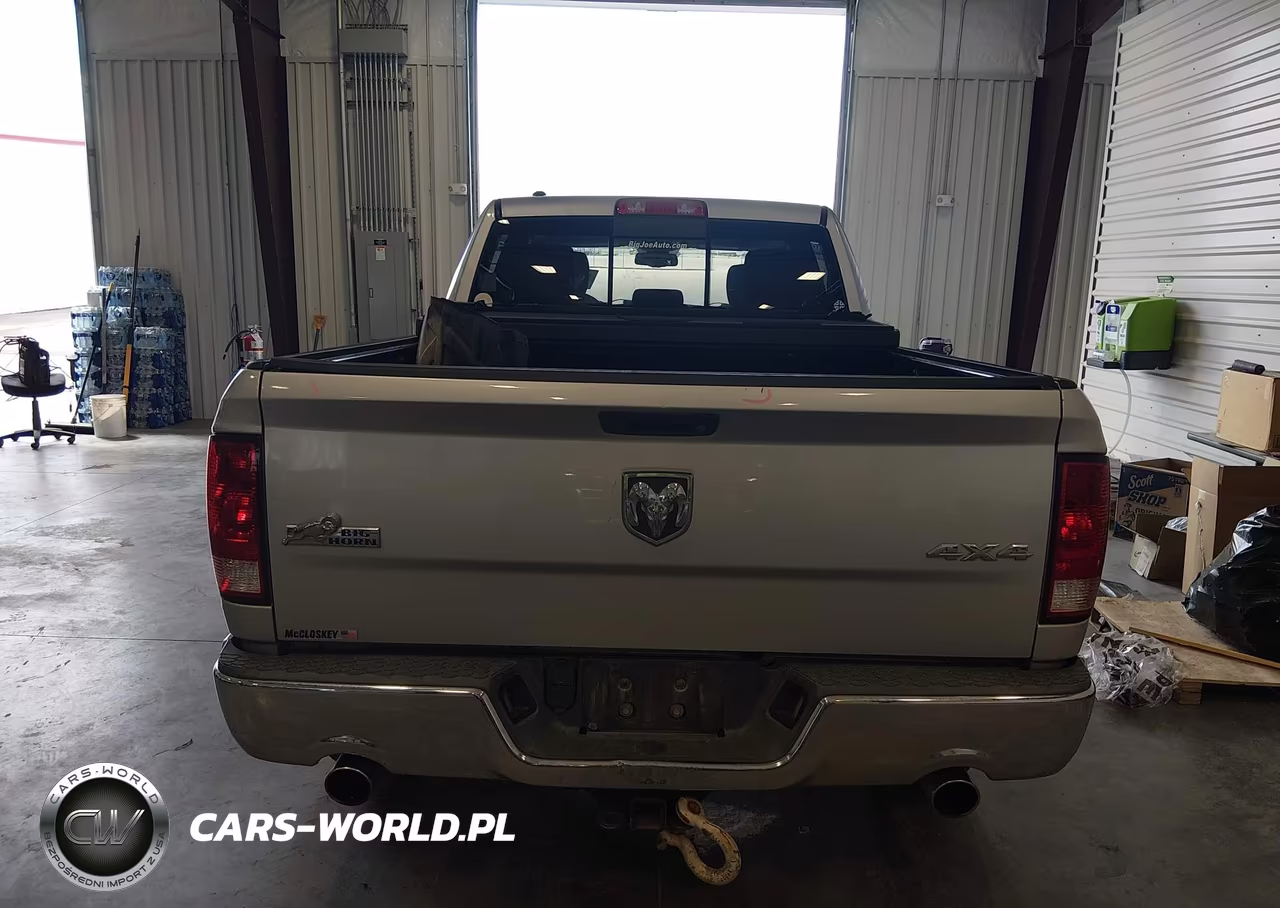 2015 Ram 1500 Big Horn VIN:1C6RR7TT5FS641502 - 17