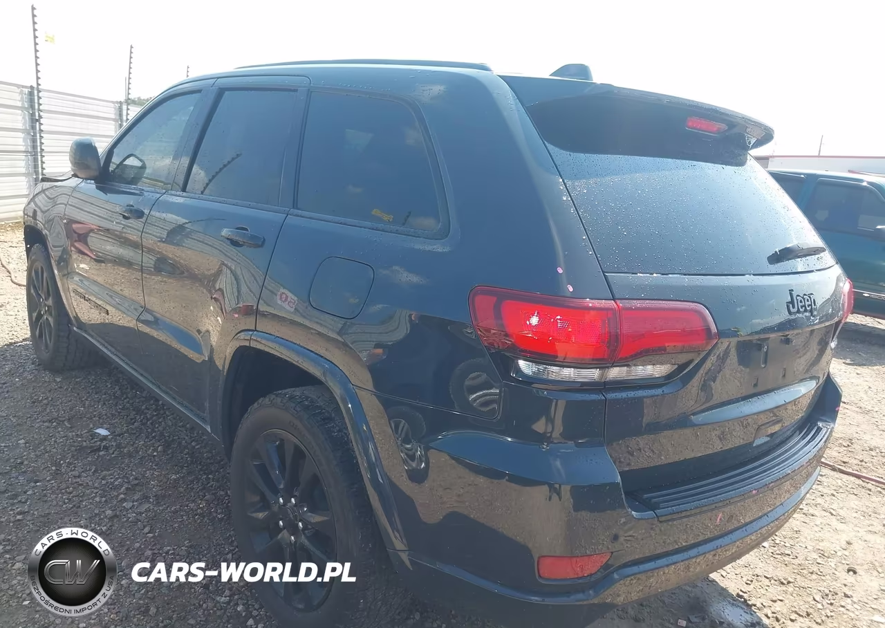 2017 Jeep Grand Cherokee Altitude VIN:1C4RJEAG5HC846454 - 3