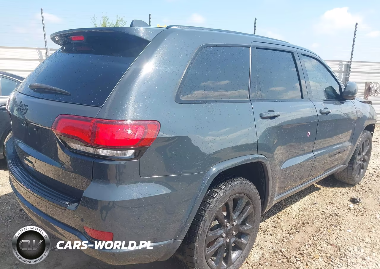 2017 Jeep Grand Cherokee Altitude VIN:1C4RJEAG5HC846454 - 4