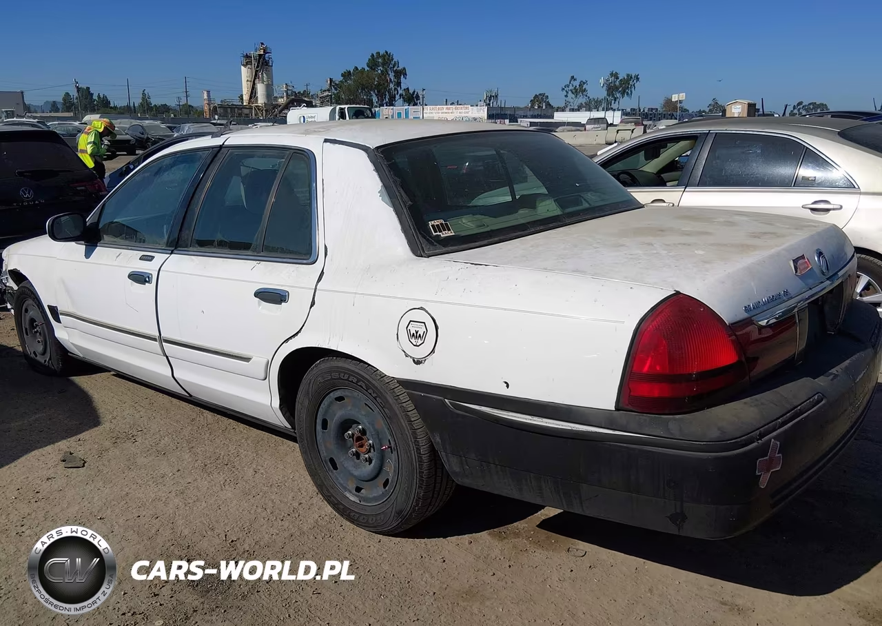 2003 Mercury Grand Marquis Gs VIN:2MEFM74W63X653572 - 3