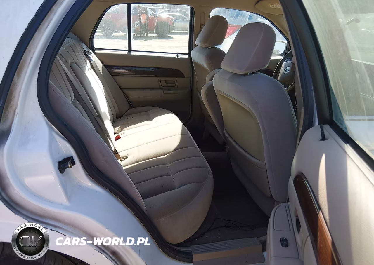 2003 Mercury Grand Marquis Gs VIN:2MEFM74W63X653572 - 8