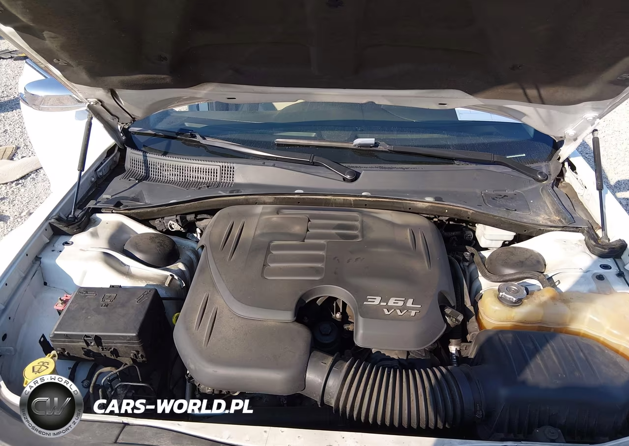2012 Chrysler 300 Limited VIN:2C3CCACG4CH245651 - 10