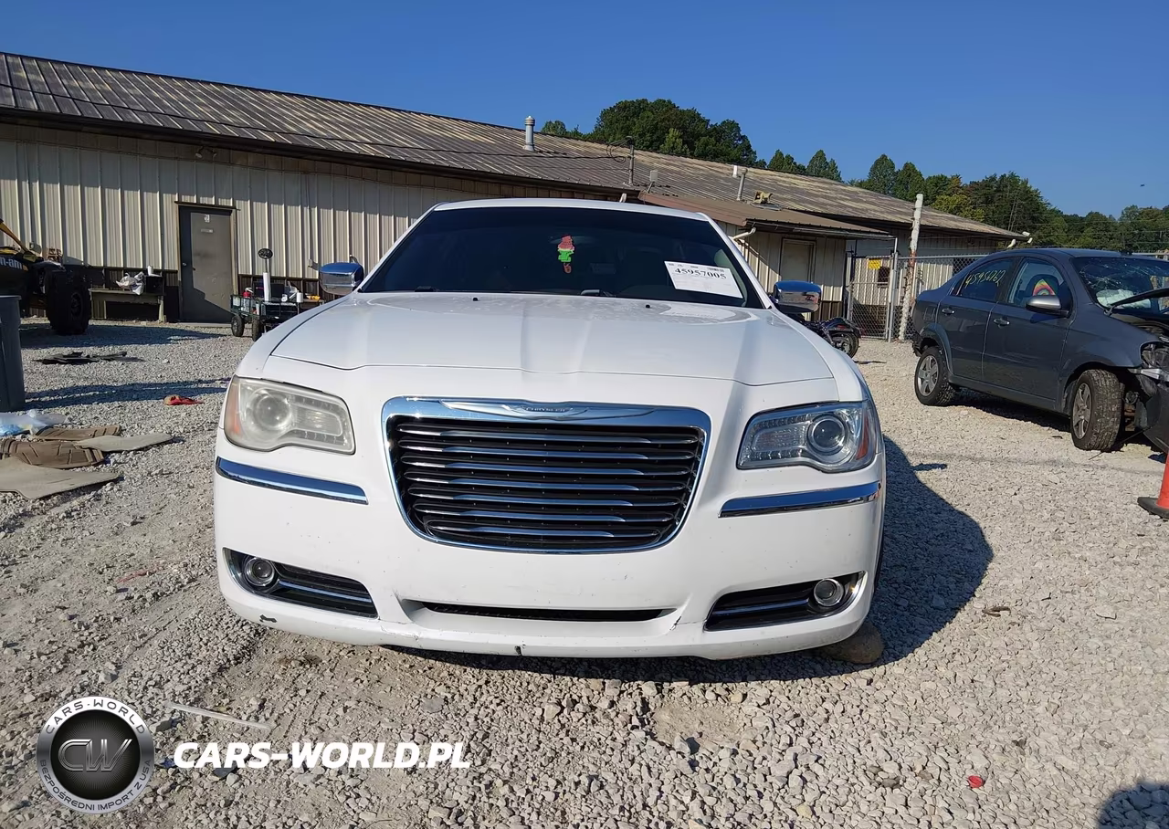 2012 Chrysler 300 Limited VIN:2C3CCACG4CH245651 - 12