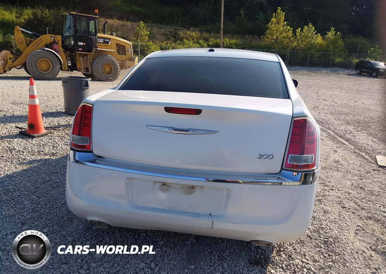 2012 Chrysler 300 Limited VIN:2C3CCACG4CH245651 - 16