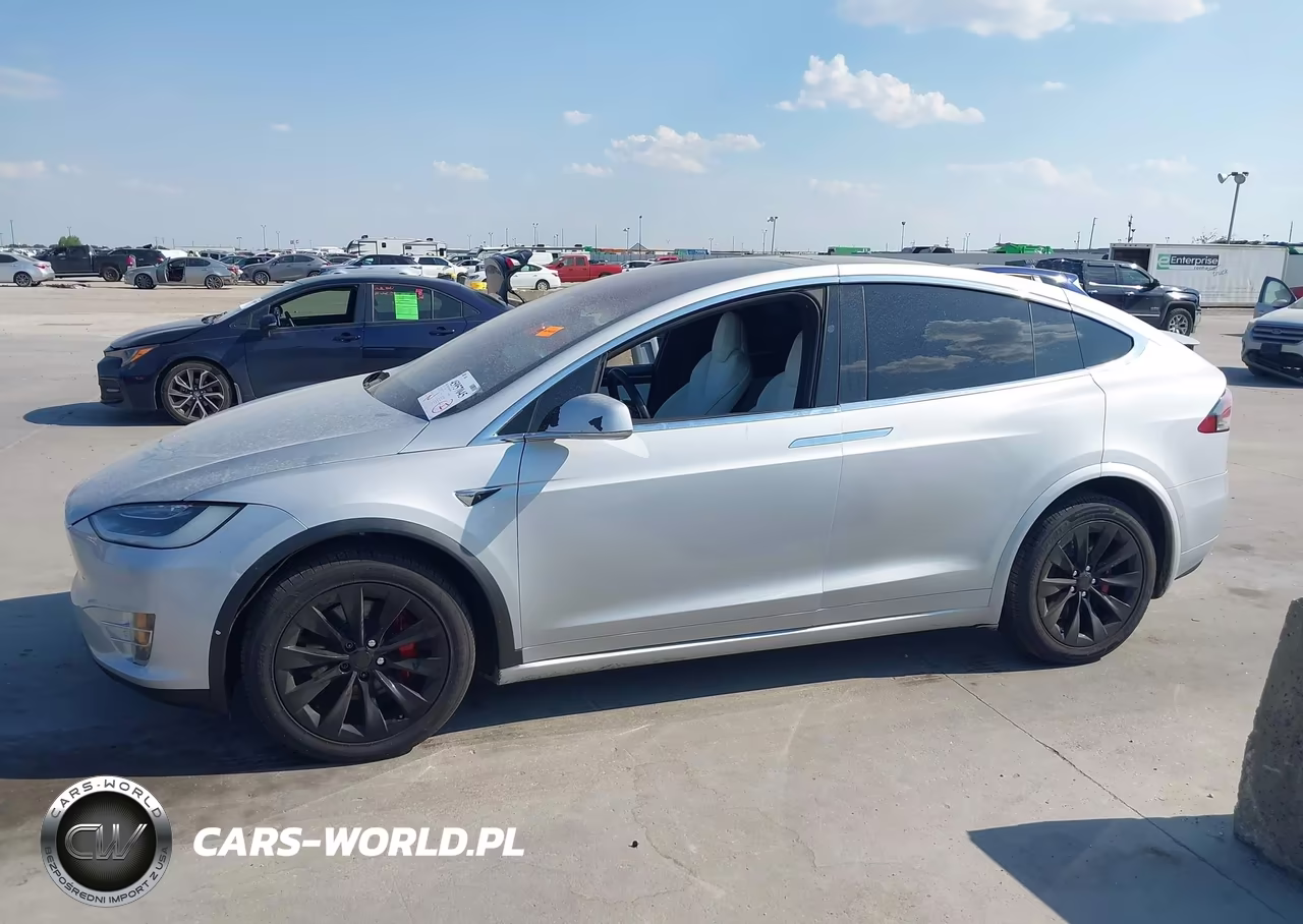 2016 Tesla Model X 60D-70D-75D-90D-P100D VIN:5YJXCBE2XGF029383 - 13