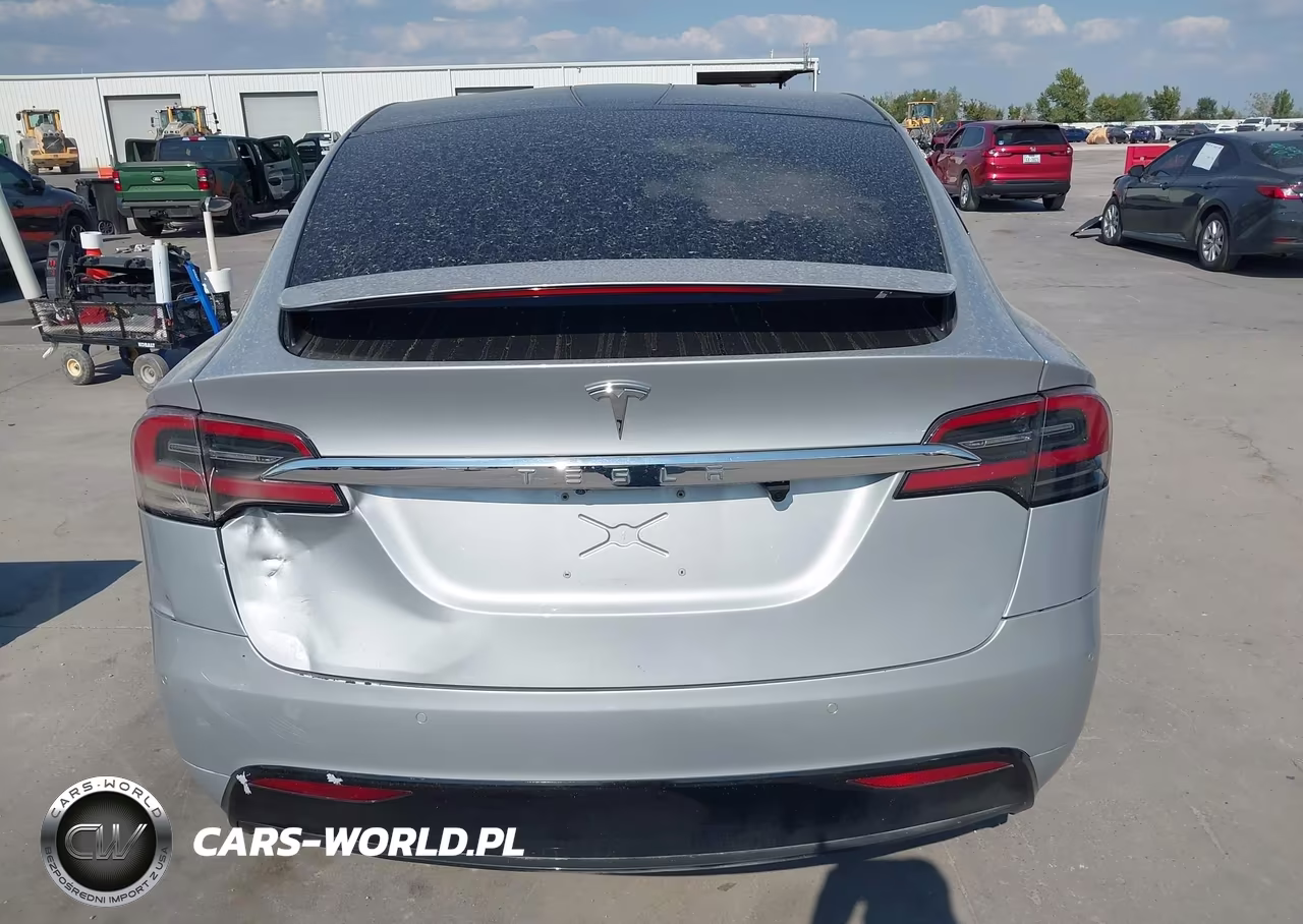 2016 Tesla Model X 60D-70D-75D-90D-P100D VIN:5YJXCBE2XGF029383 - 15