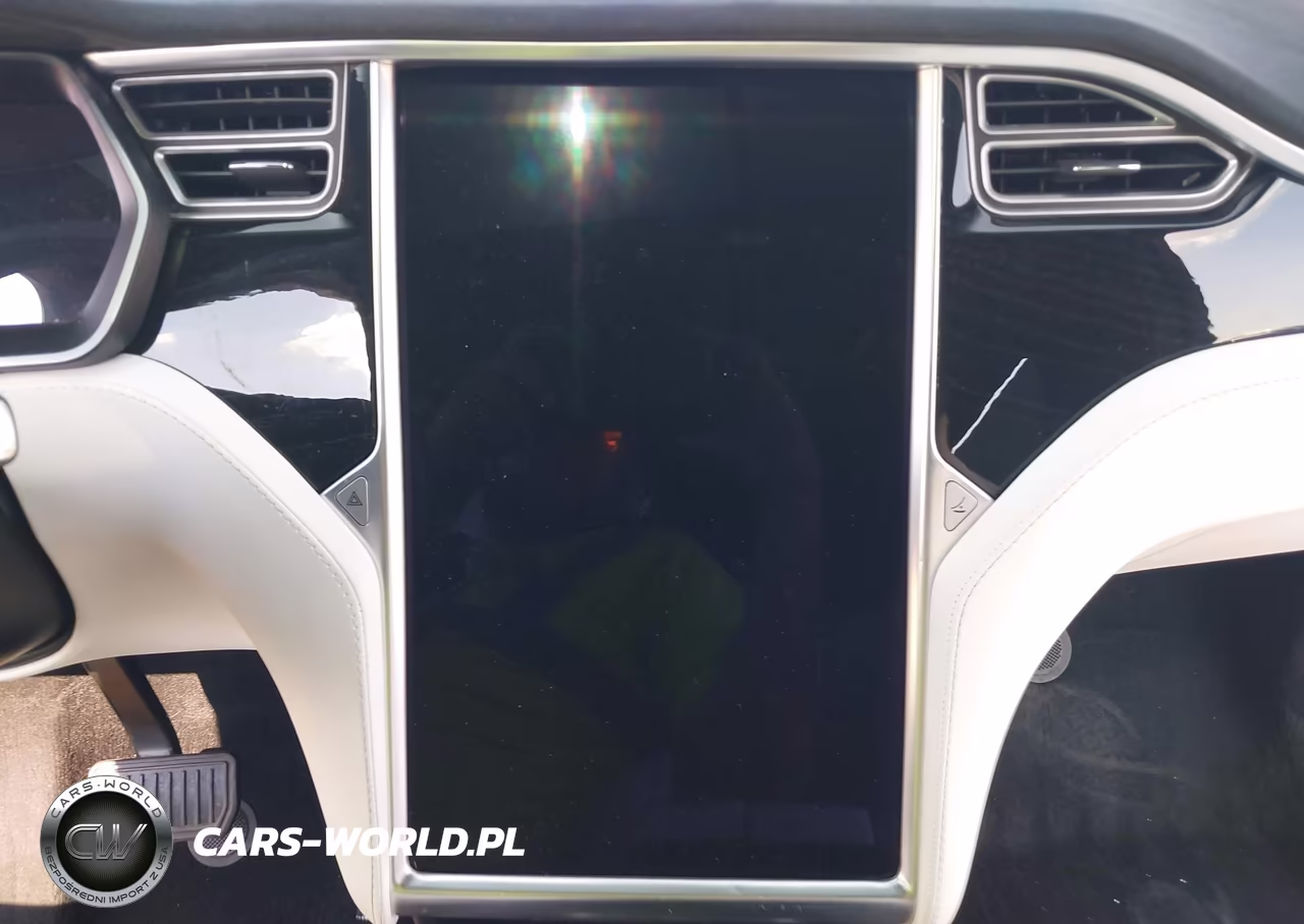 2016 Tesla Model X 60D-70D-75D-90D-P100D VIN:5YJXCBE2XGF029383 - 7