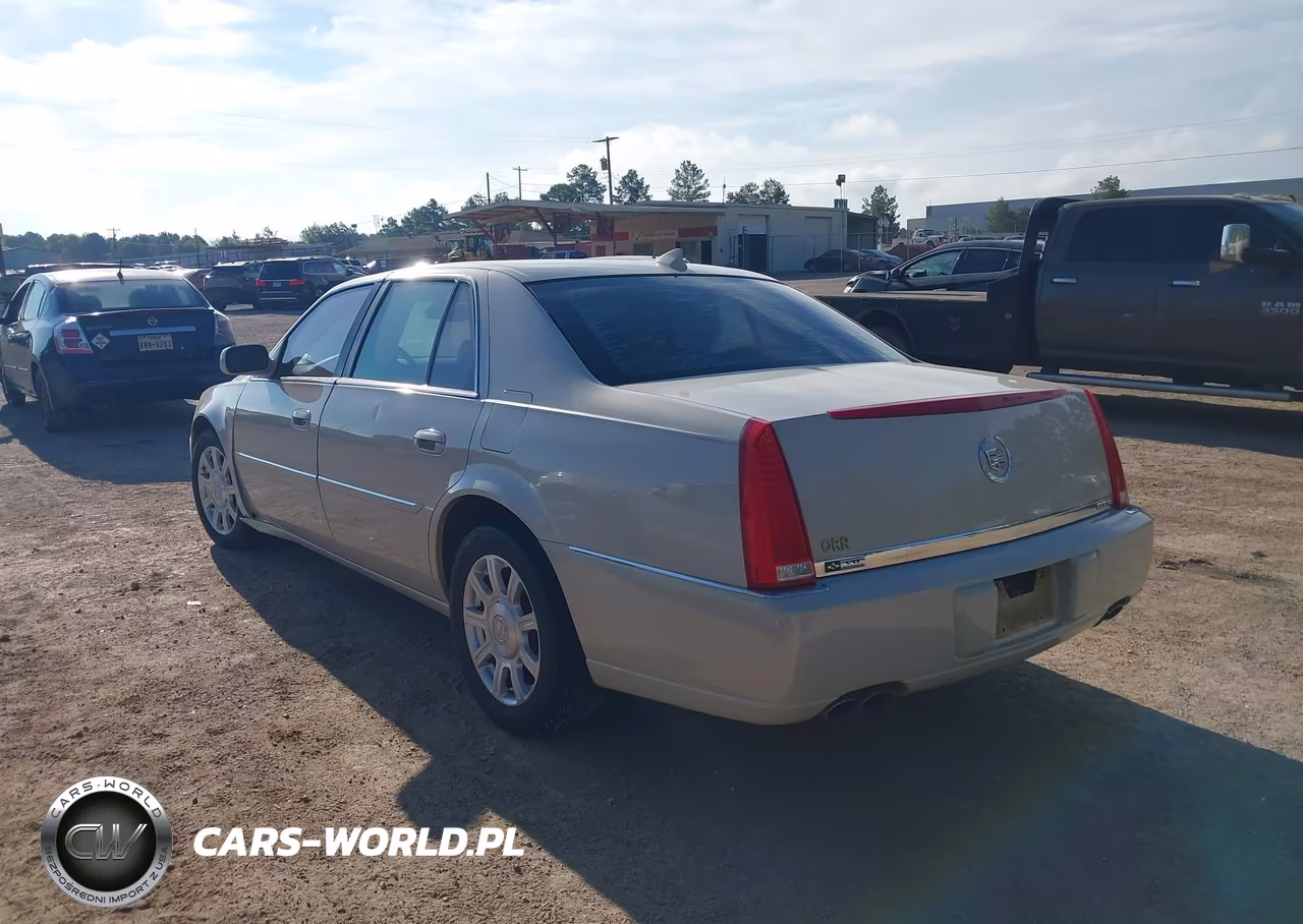 2010 Cadillac Dts 1Sa VIN:1G6KA5EYXAU135422 - 3