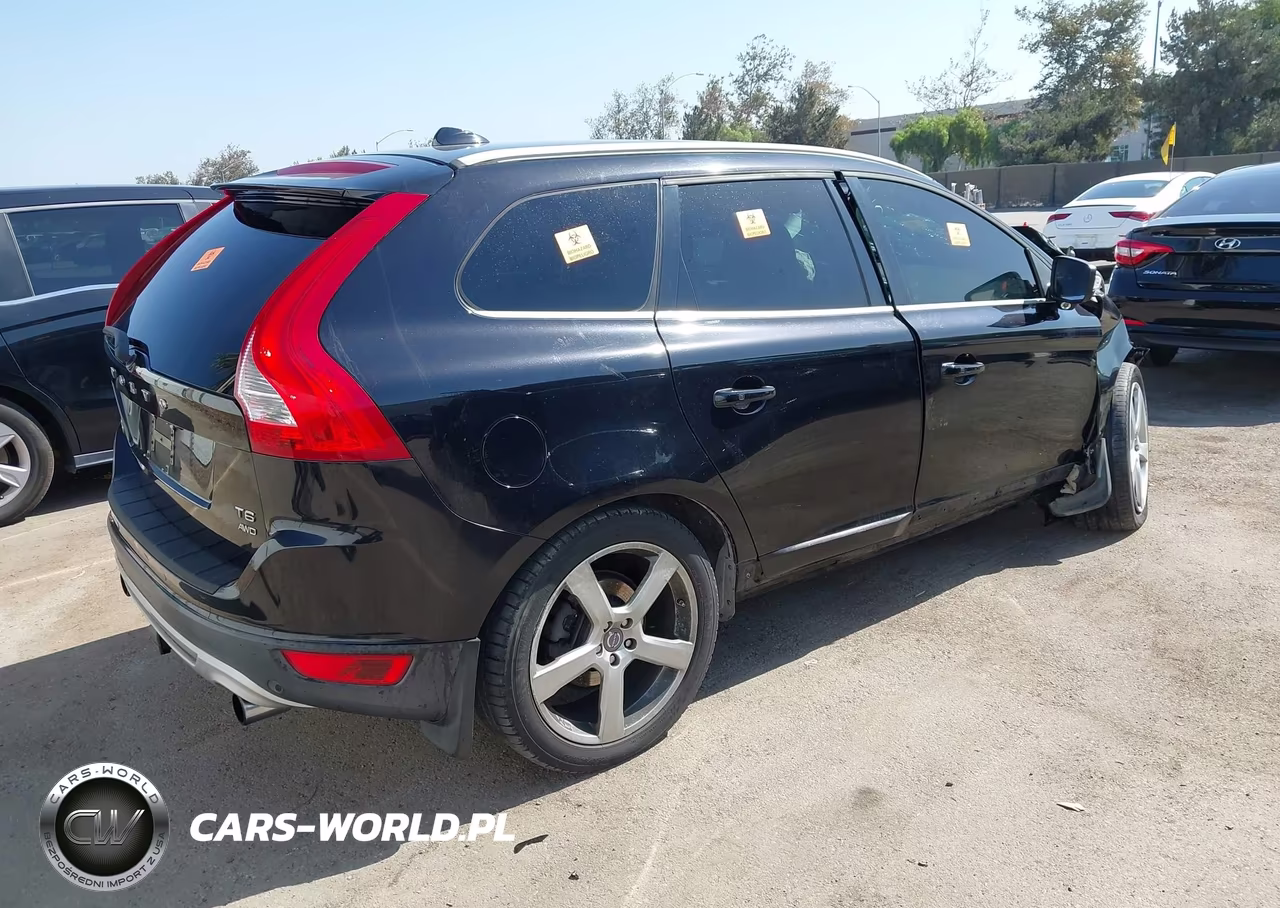 2012 Volvo Xc60 T6-T6 Platinum-T6 Premier Plus-T6 R-Design-T6 R-Design Platinum-T6 R-Design Premier Plus VIN:YV4902DZ0C2265325 - 4