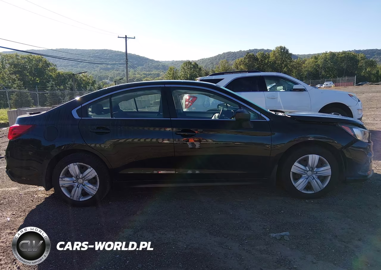 2018 Subaru Legacy 2.5I VIN:4S3BNAA64J3022702 - 14