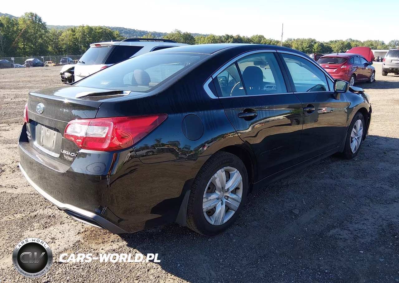 2018 Subaru Legacy 2.5I VIN:4S3BNAA64J3022702 - 4