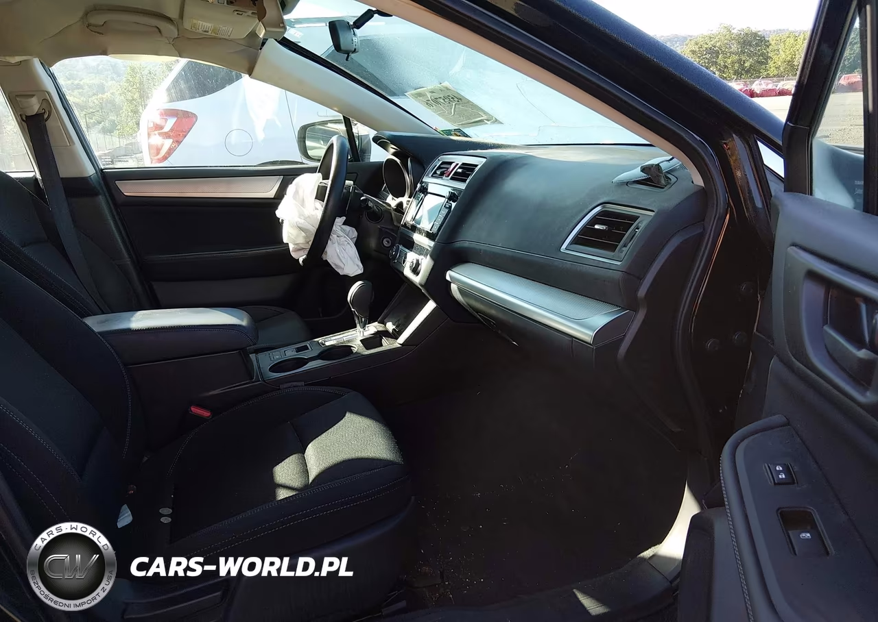 2018 Subaru Legacy 2.5I VIN:4S3BNAA64J3022702 - 5