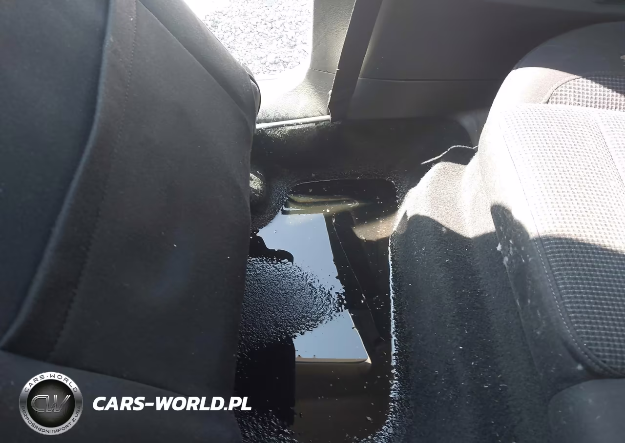 2012 Volkswagen Golf 2.5L 2-Door VIN:WVWBB7AJ0CW315191 - 6
