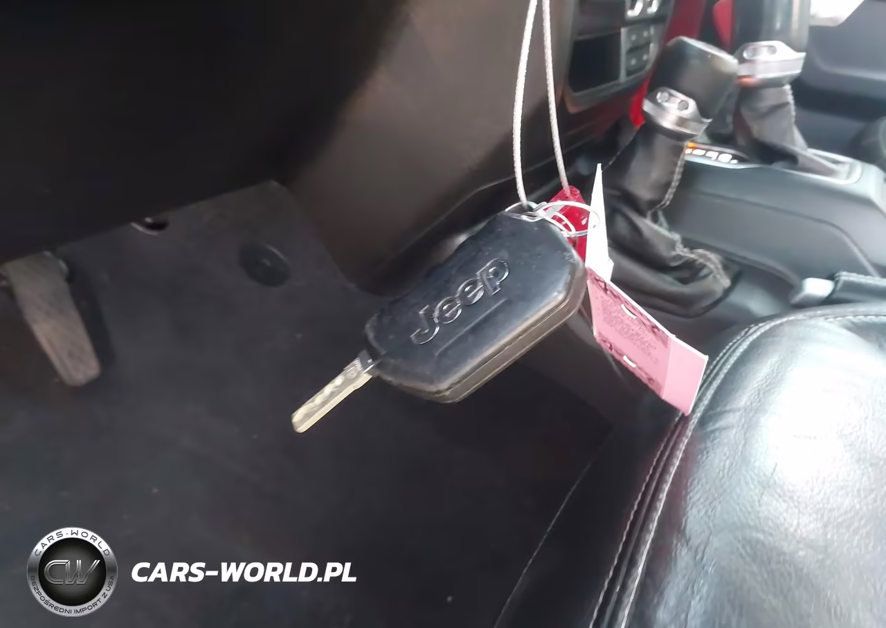 2020 Jeep Gladiator Overland 4X4 VIN:1C6HJTFG5LL149083 - 11