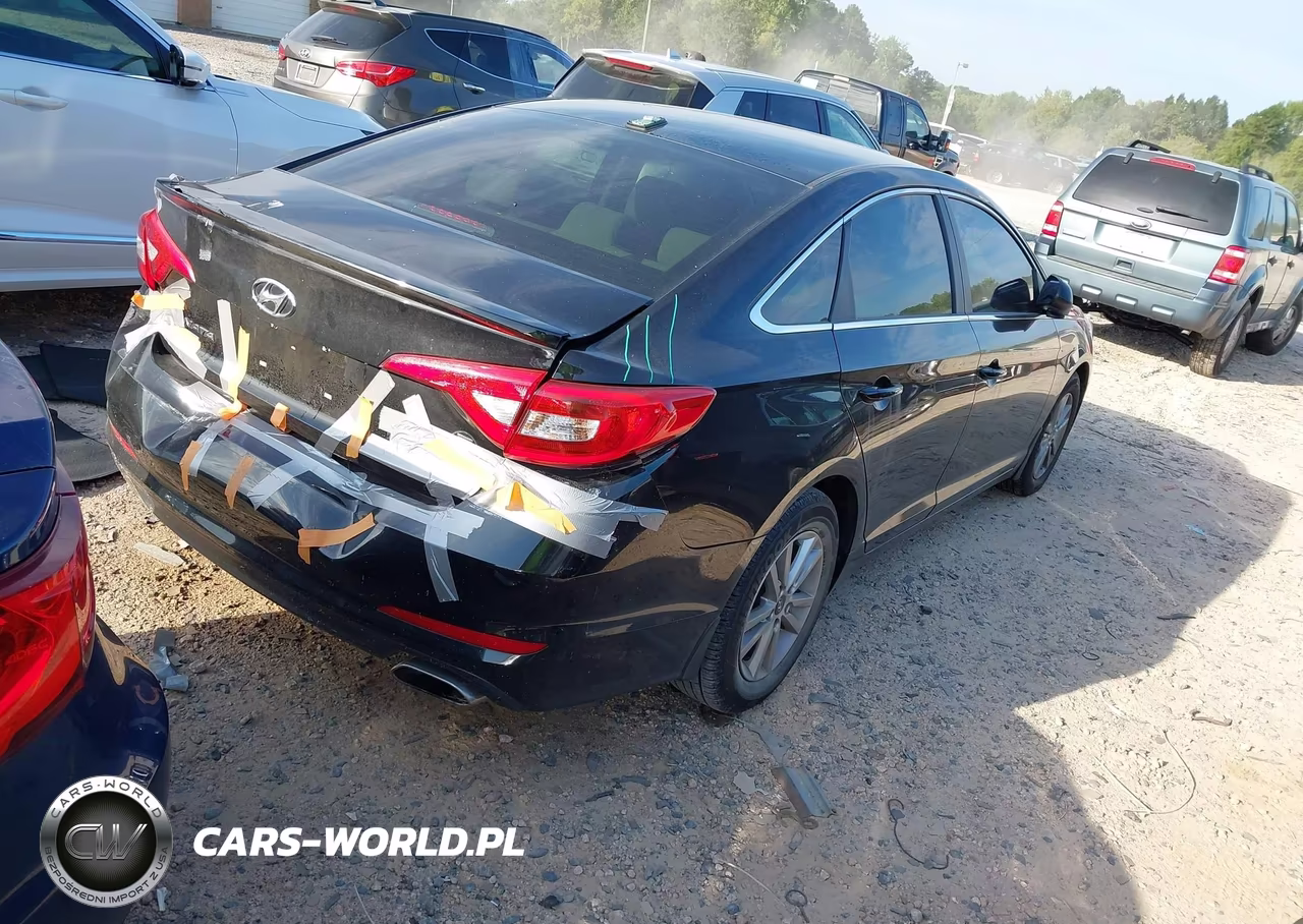 2015 Hyundai Sonata Se VIN:5NPE24AF2FH203235 - 4