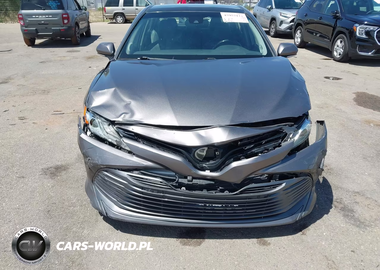2018 Toyota Camry Xle VIN:4T1B11HK1JU014884 - 6