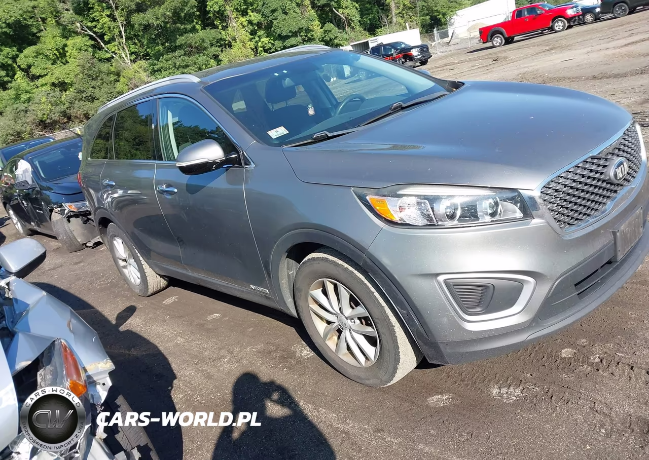 2018 Kia Sorento 3.3L Lx VIN:5XYPGDA54JG371461 - 1