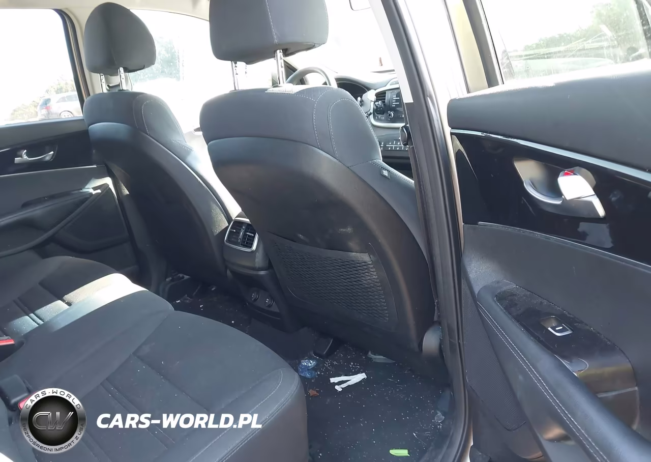 2018 Kia Sorento 3.3L Lx VIN:5XYPGDA54JG371461 - 8