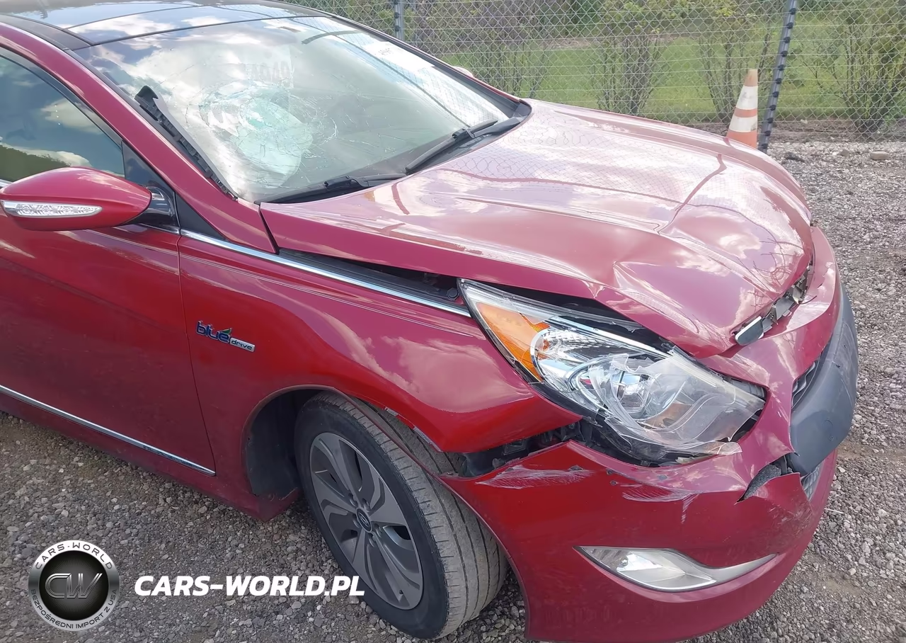 2015 Hyundai Sonata Hybrid Limited VIN:KMHEC4A43FA122159 - 12
