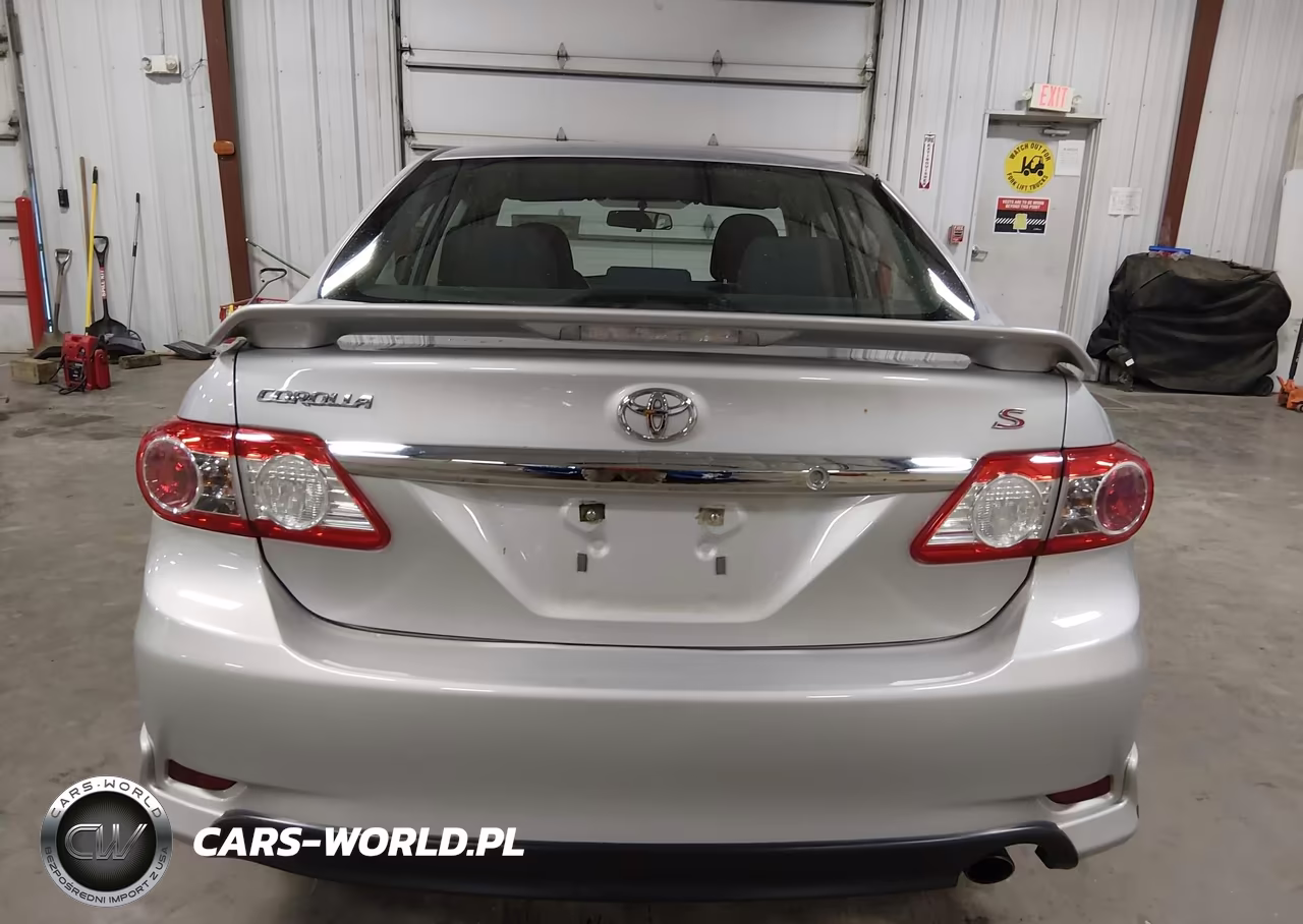 2013 Toyota Corolla S VIN:5YFBU4EE4DP080486 - 17