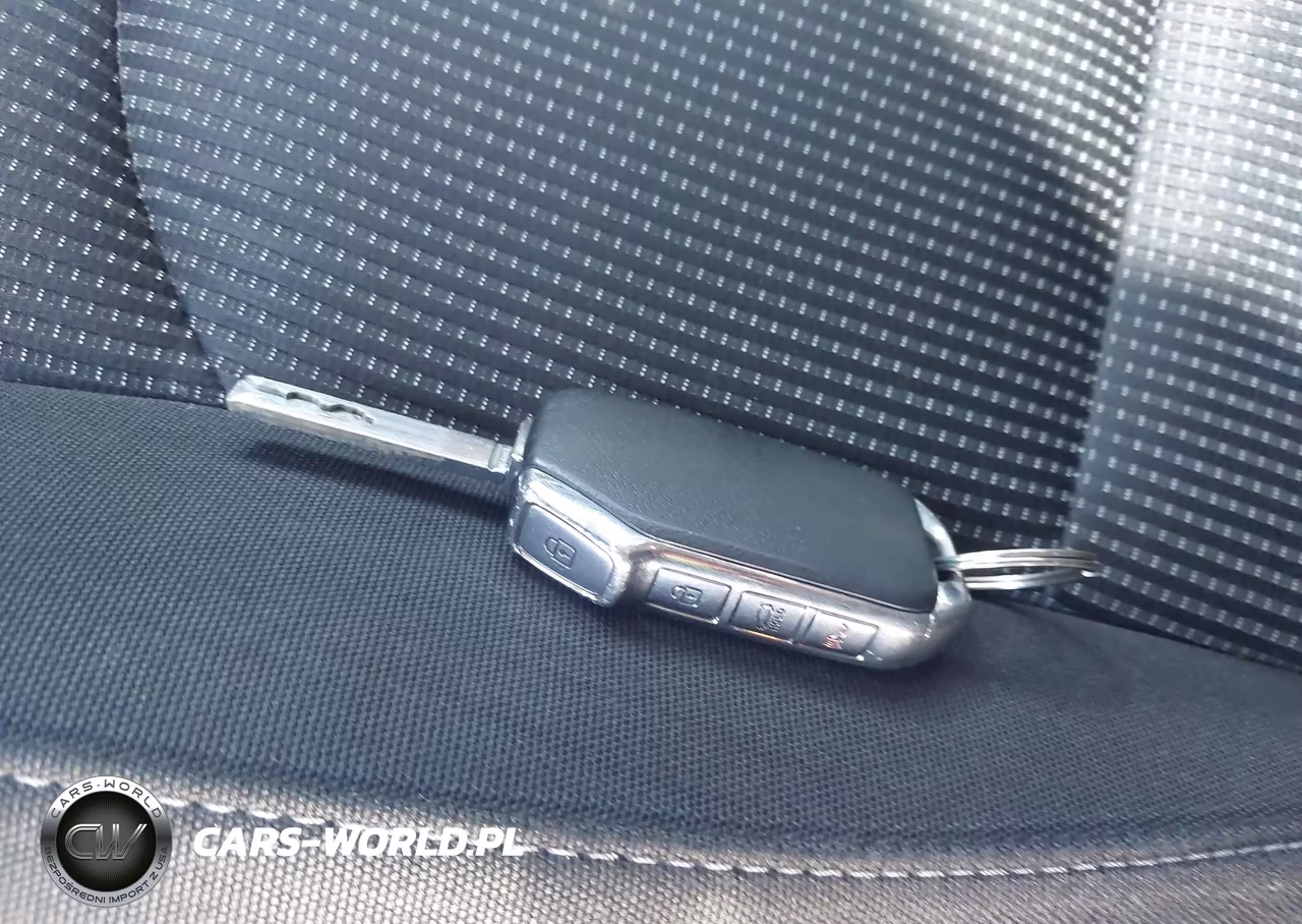 2019 Kia Forte Fe-Lx-Lxs VIN:3KPF24AD8KE070580 - 11