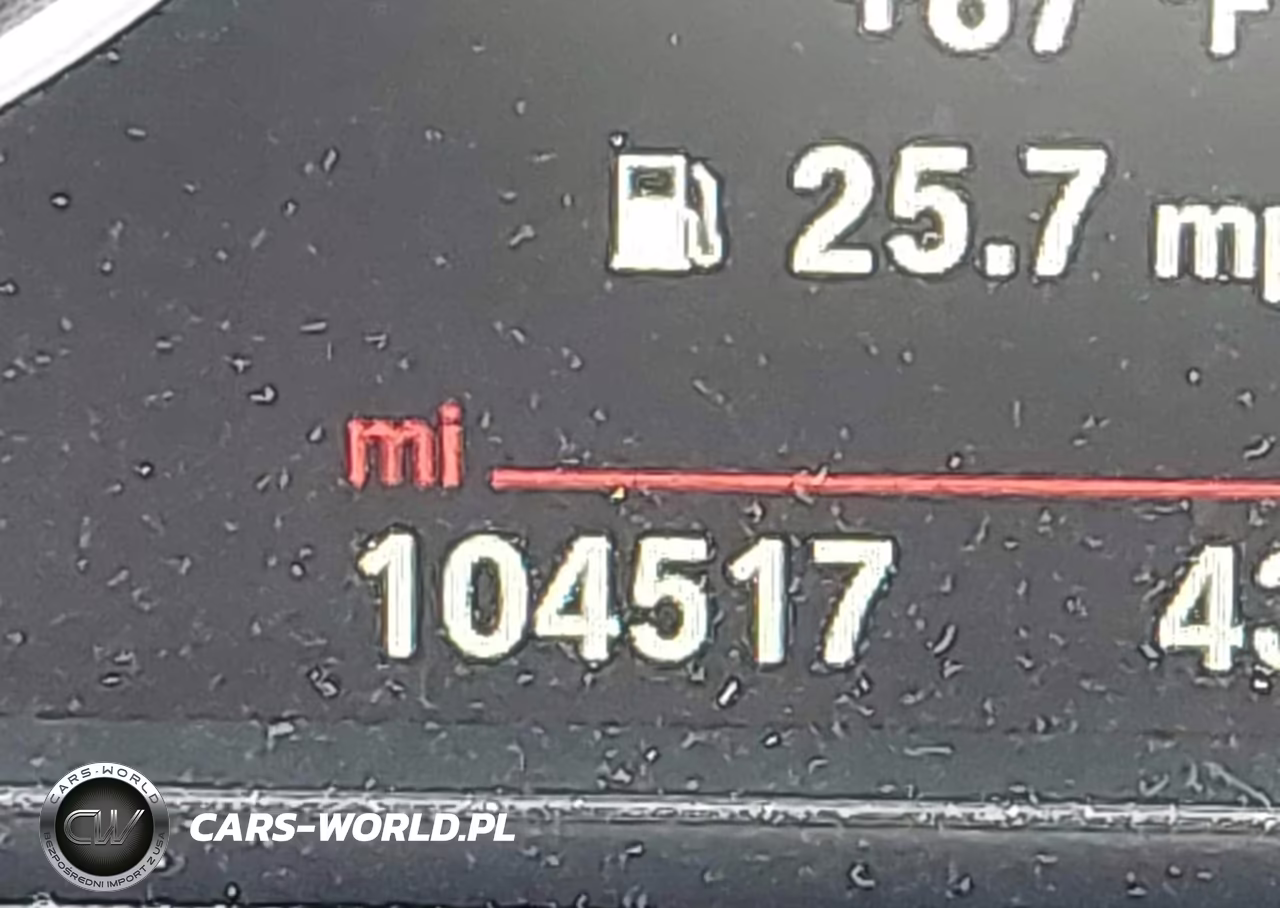 2017 BMW 320I VIN:WBA8A9C53HK619975 - 16