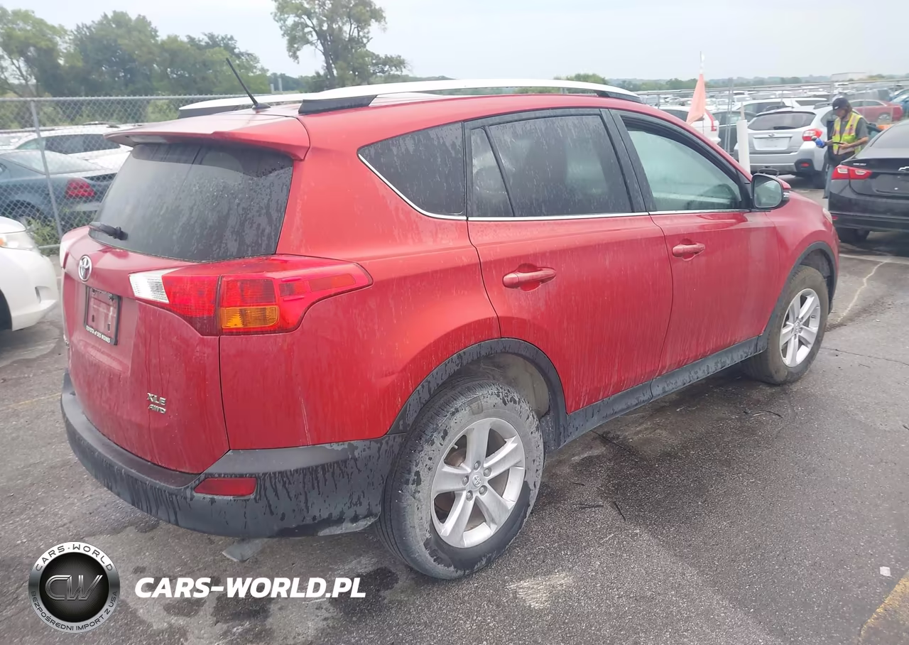2013 Toyota Rav4 Xle VIN:2T3RFREV5DW044530 - 4