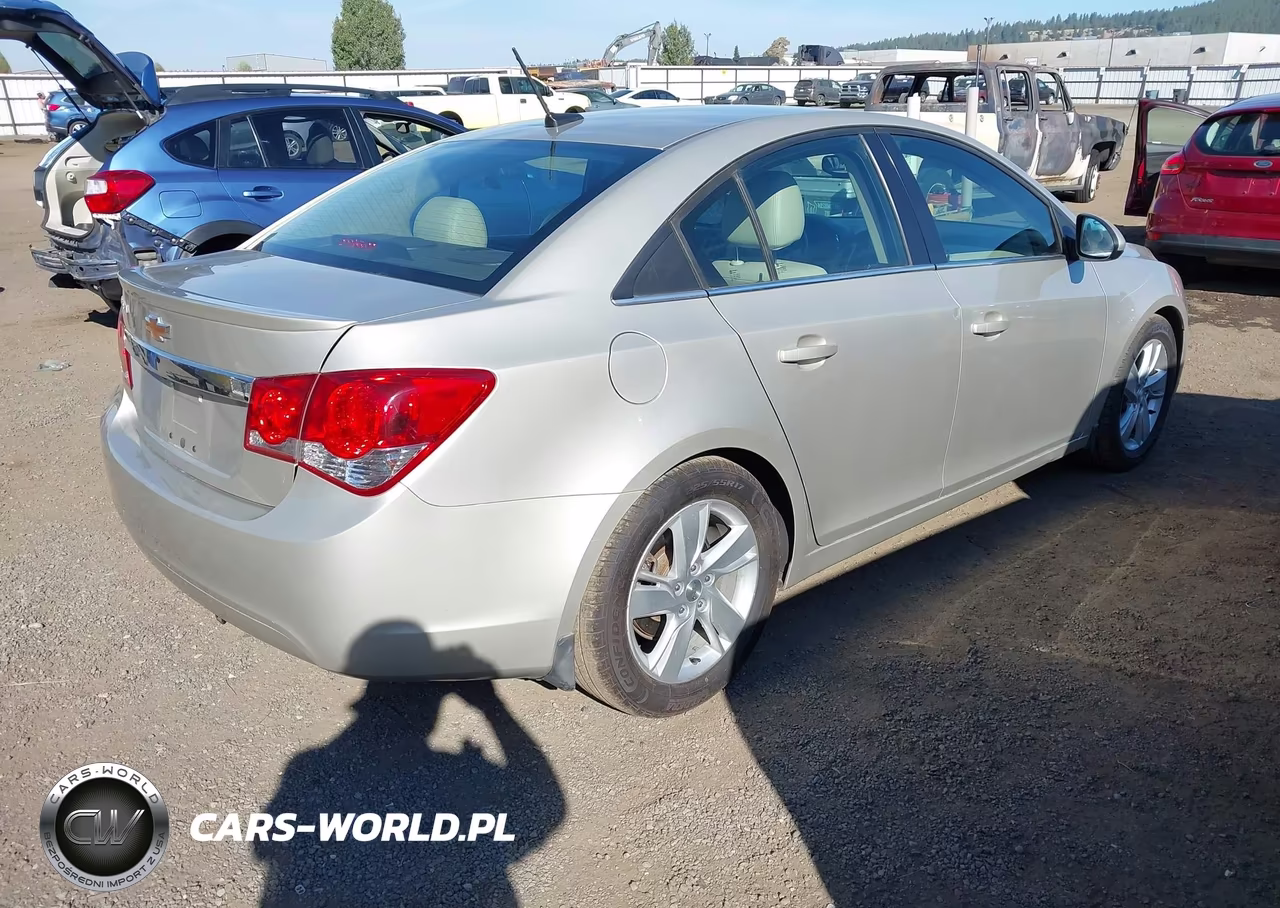 2014 Chevrolet Cruze Diesel VIN:1G1P75SZXE7202094 - 4
