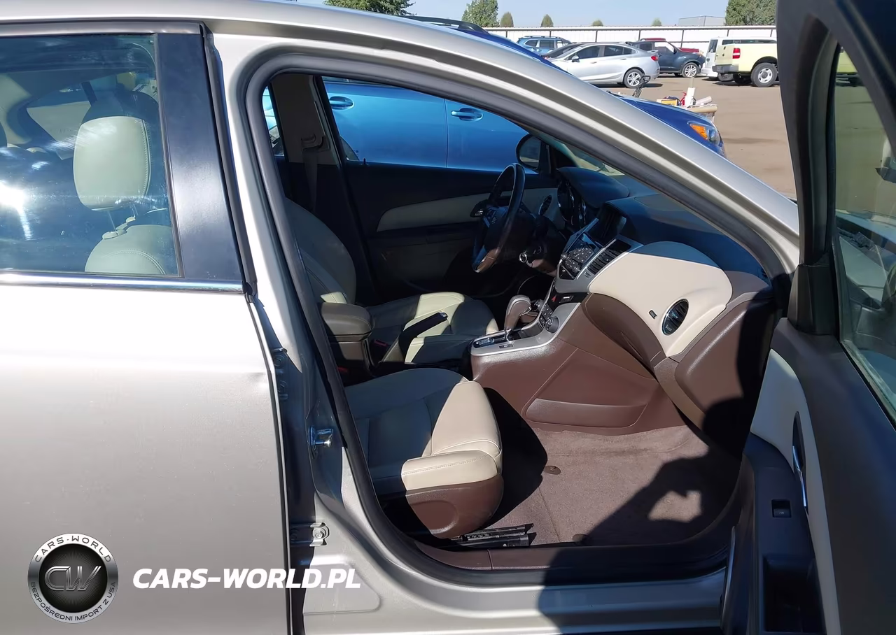 2014 Chevrolet Cruze Diesel VIN:1G1P75SZXE7202094 - 5