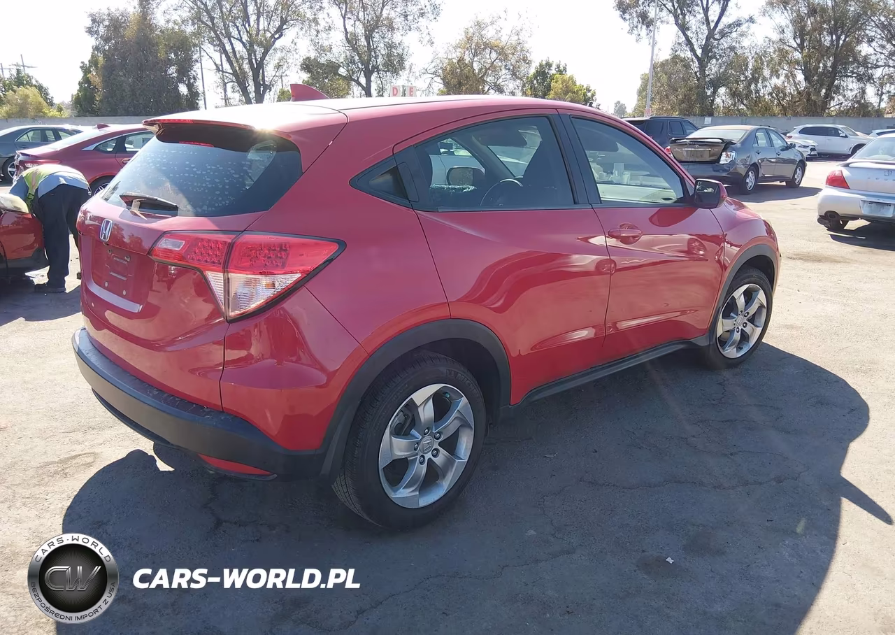 2017 Honda Hr-V Lx VIN:3CZRU5H3XHM714129 - 4