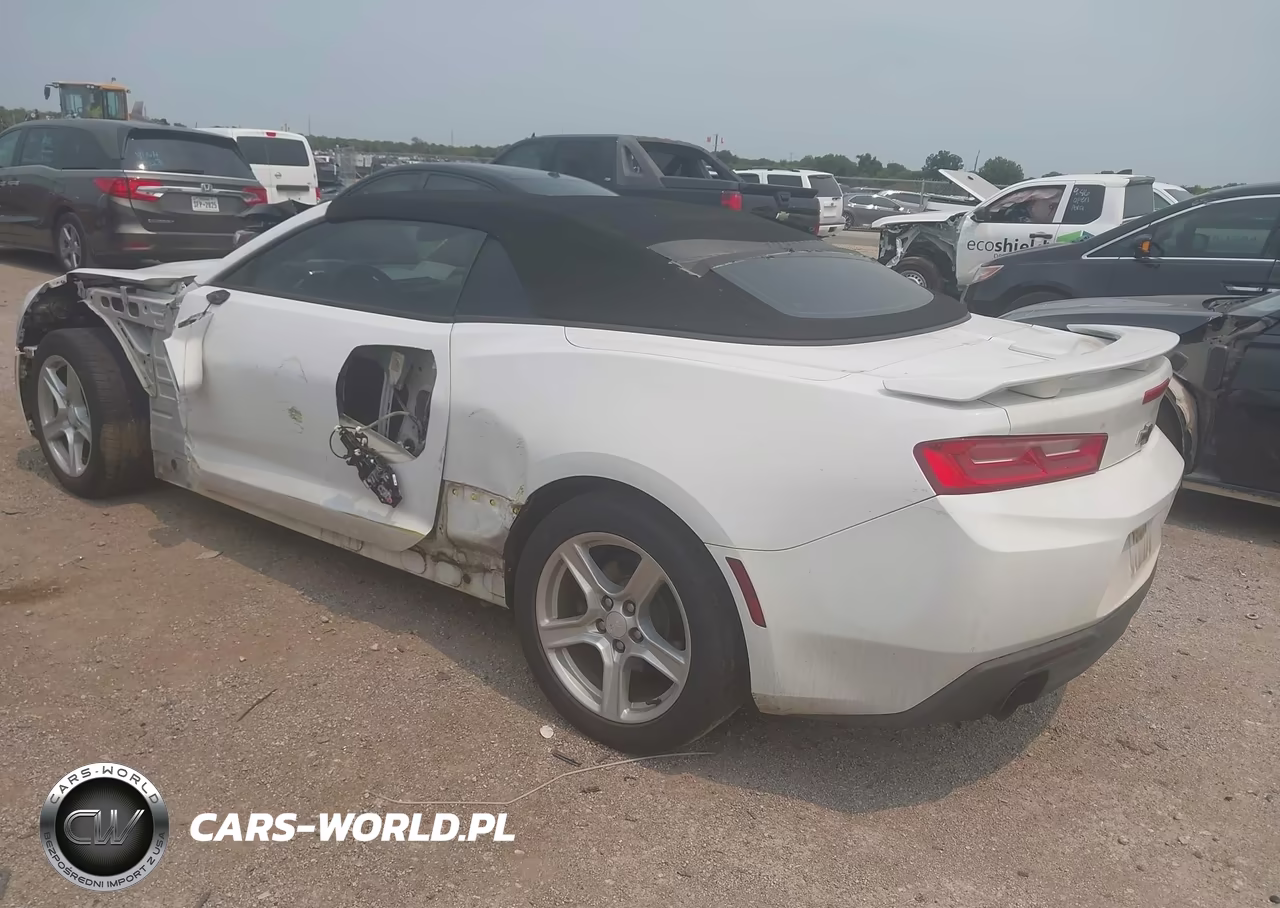 2018 Chevrolet Camaro 1Lt VIN:1G1FB3DX0J0114894 - 3