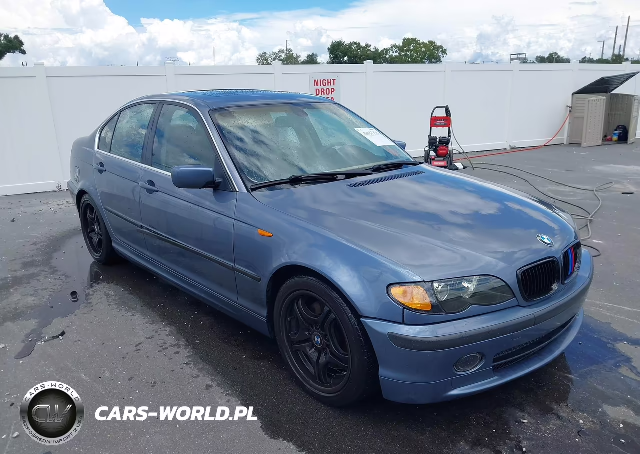 2005 BMW 330I