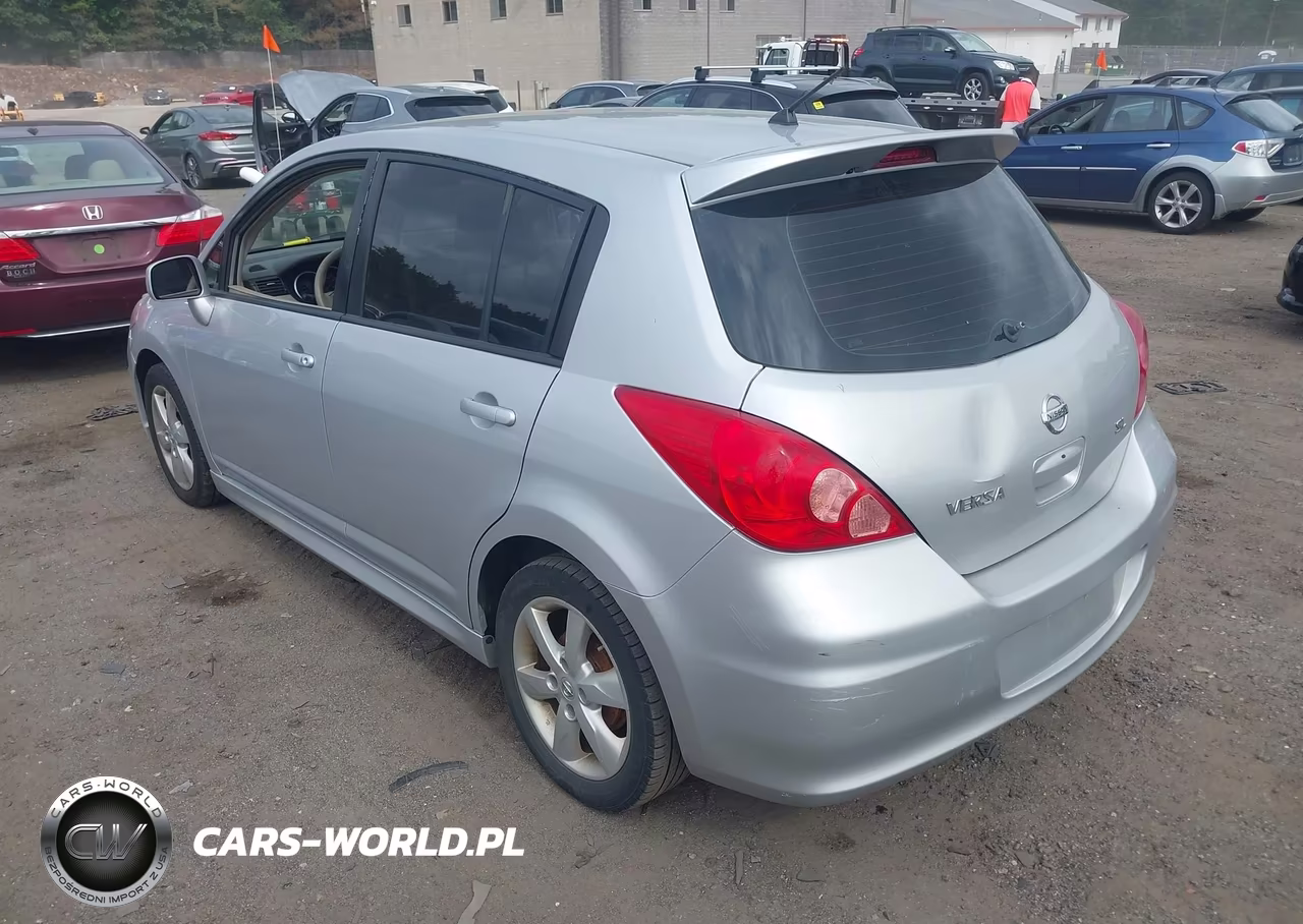2010 Nissan Versa S VIN:3N1BC1CP3AL377170 - 3