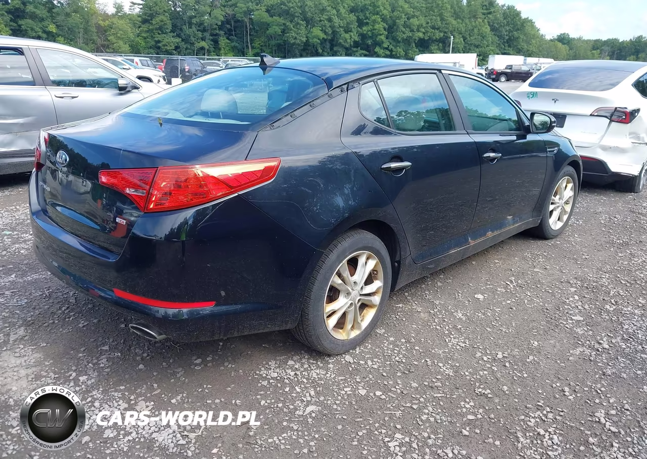 2013 Kia Optima Lx VIN:5XXGM4A76DG222181 - 4