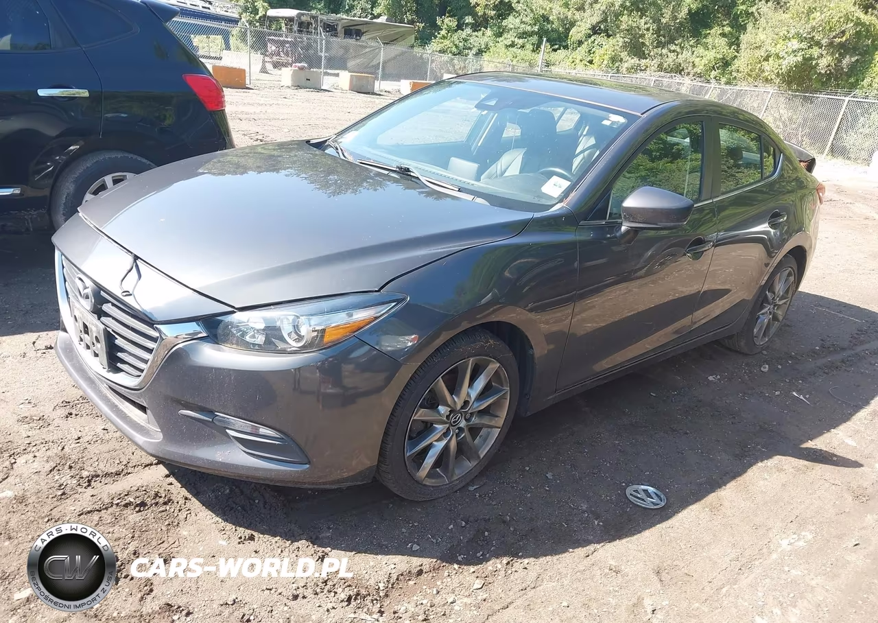2018 Mazda Mazda3 Touring VIN:3MZBN1V3XJM162412 - 2
