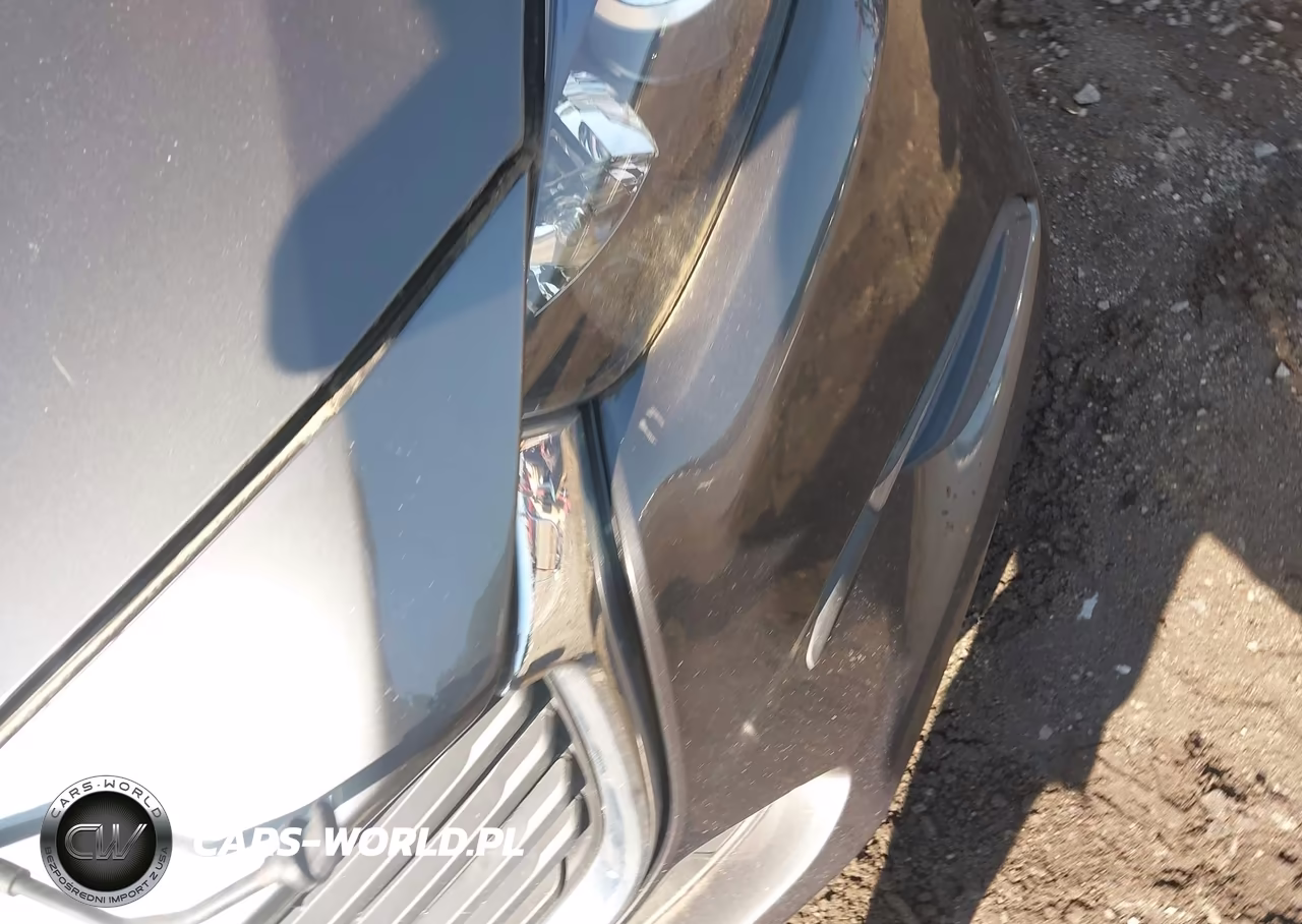 2018 Mazda Mazda3 Touring VIN:3MZBN1V3XJM162412 - 6