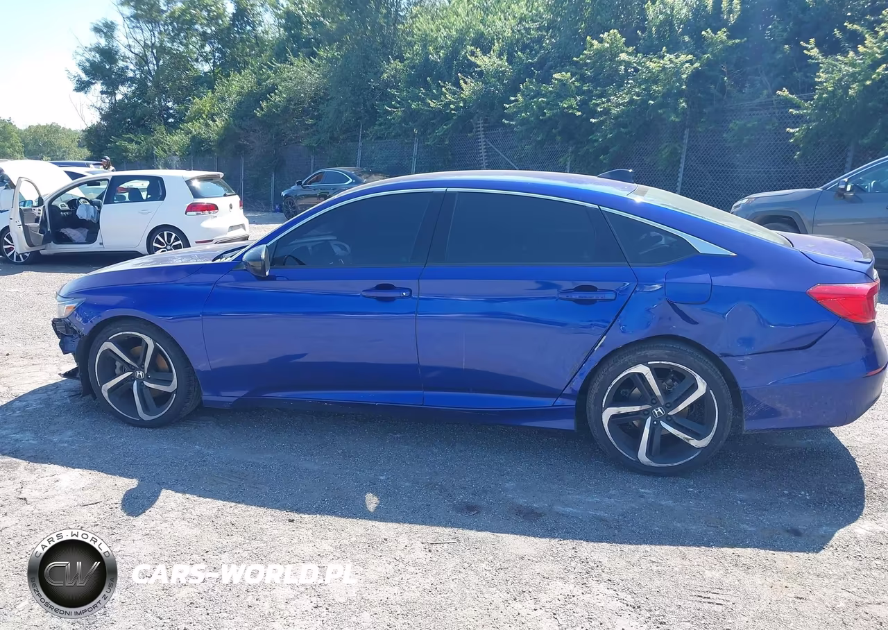 2022 Honda Accord Sport VIN:1HGCV1F32NA079986 - 15