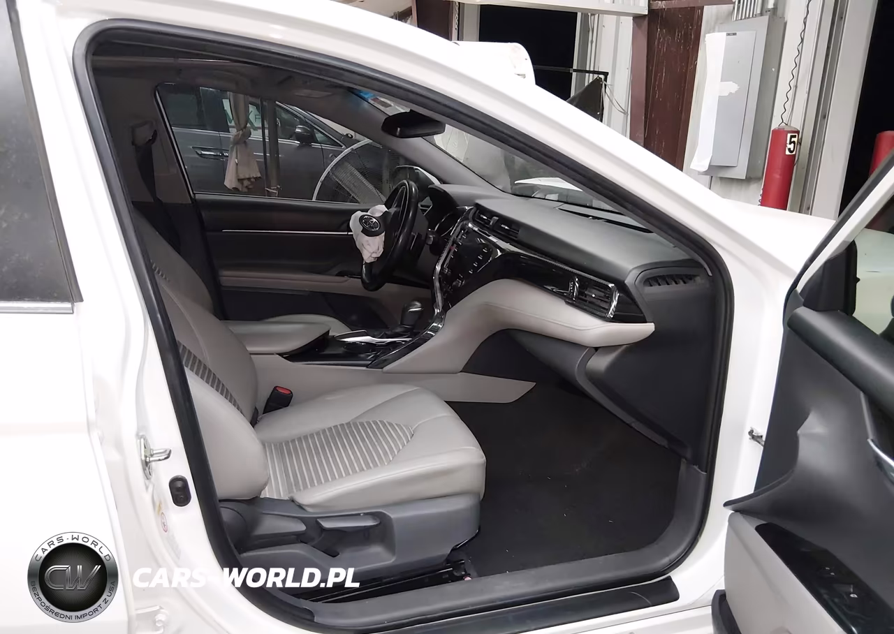 2019 Toyota Camry Se VIN:4T1B11HK0KU715563 - 5