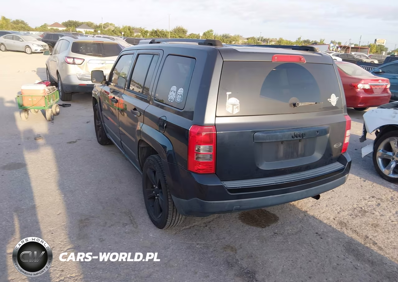 2015 Jeep Patriot Altitude Edition VIN:1C4NJPBA2FD220260 - 3