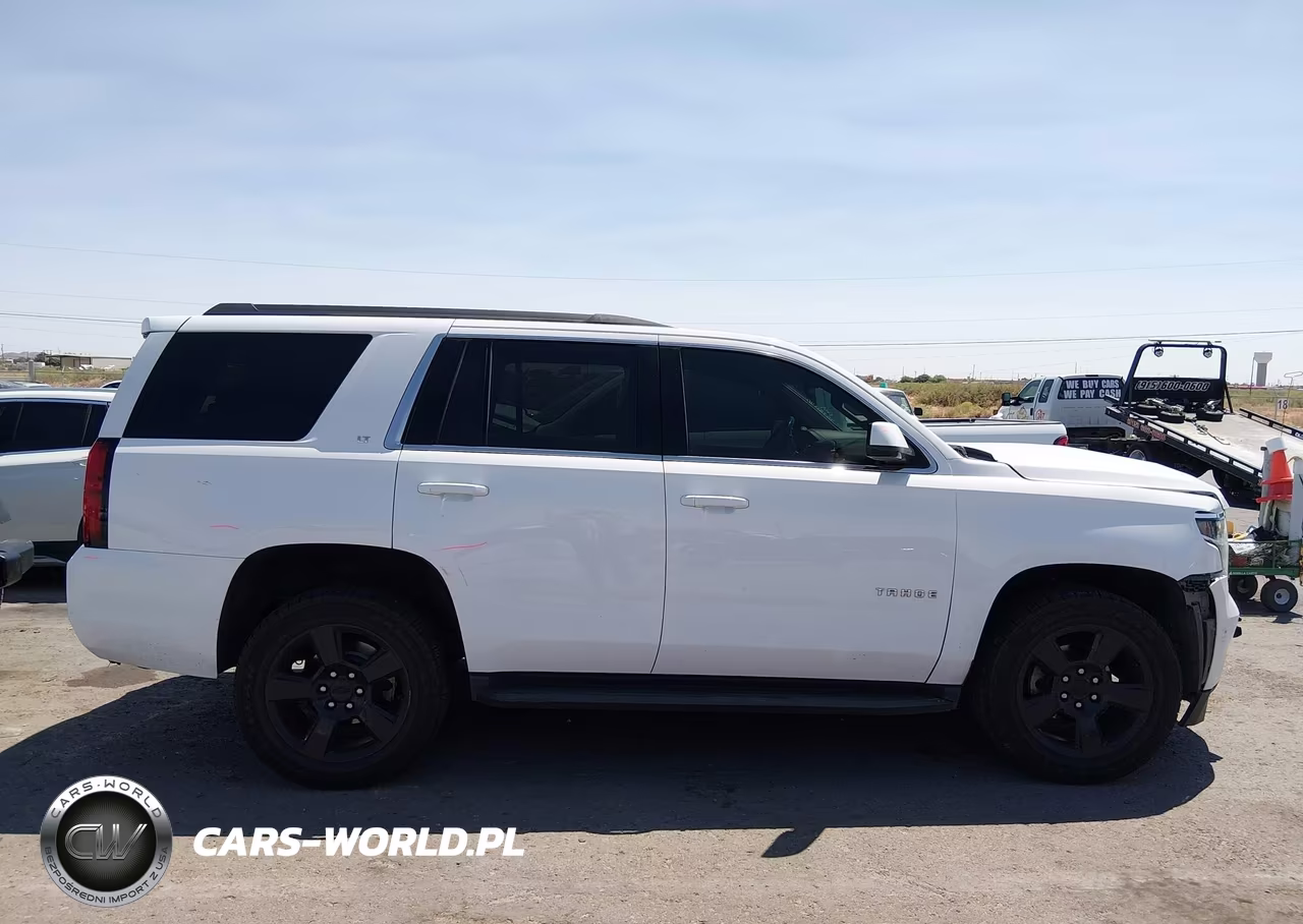 2017 Chevrolet Tahoe Lt VIN:1GNSCBKC0HR122472 - 13