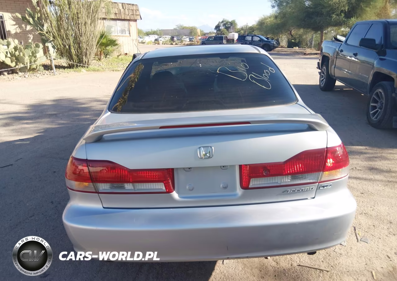 2001 Honda Accord 3.0 Ex VIN:1HGCG16501A032588 - 16