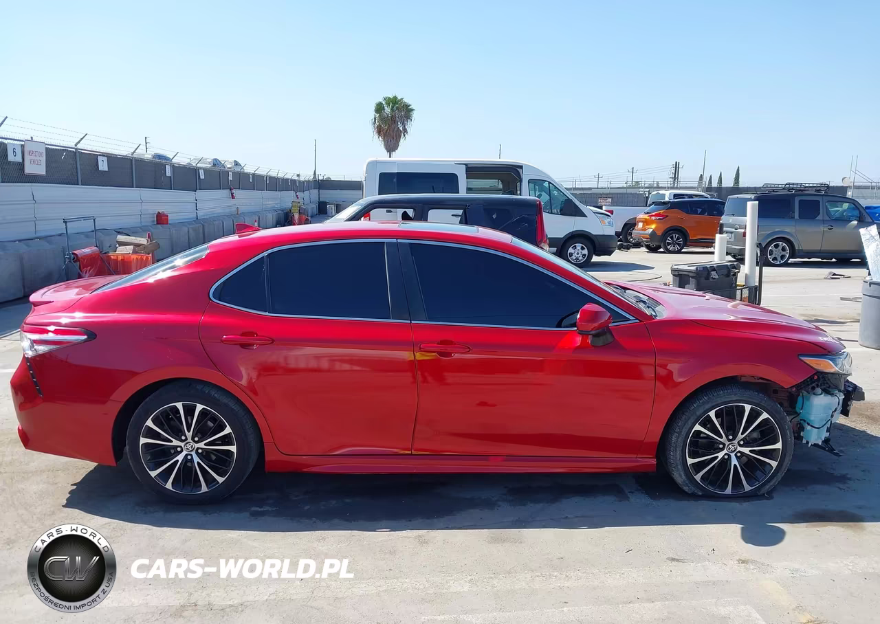 2020 Toyota Camry Se VIN:4T1G11AK4LU376498 - 13