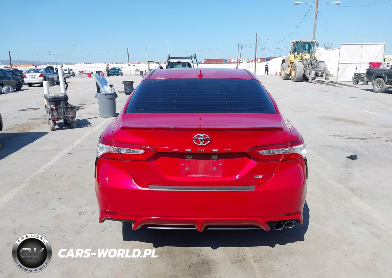 2020 Toyota Camry Se VIN:4T1G11AK4LU376498 - 16