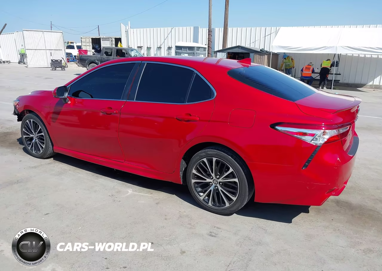 2020 Toyota Camry Se VIN:4T1G11AK4LU376498 - 3