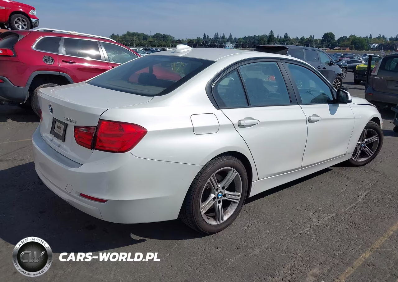 2013 BMW 328I VIN:WBA3C1C53DF444748 - 4