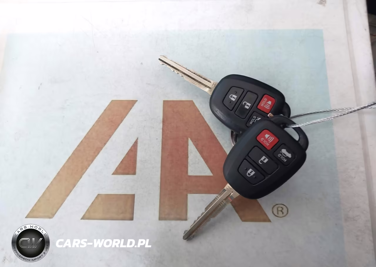 2019 Toyota Corolla Le VIN:5YFBURHE0KP927106 - 11