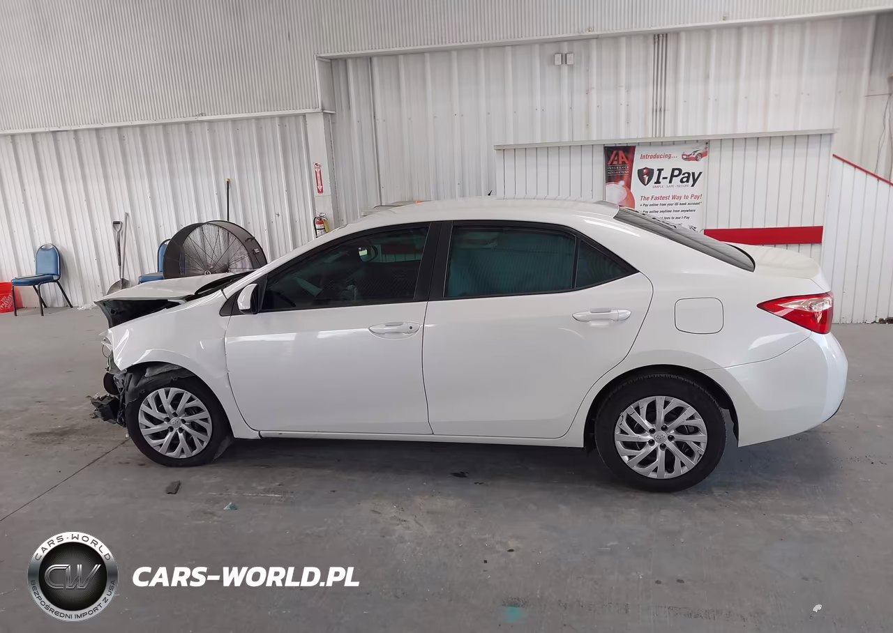2019 Toyota Corolla Le VIN:5YFBURHE0KP927106 - 14
