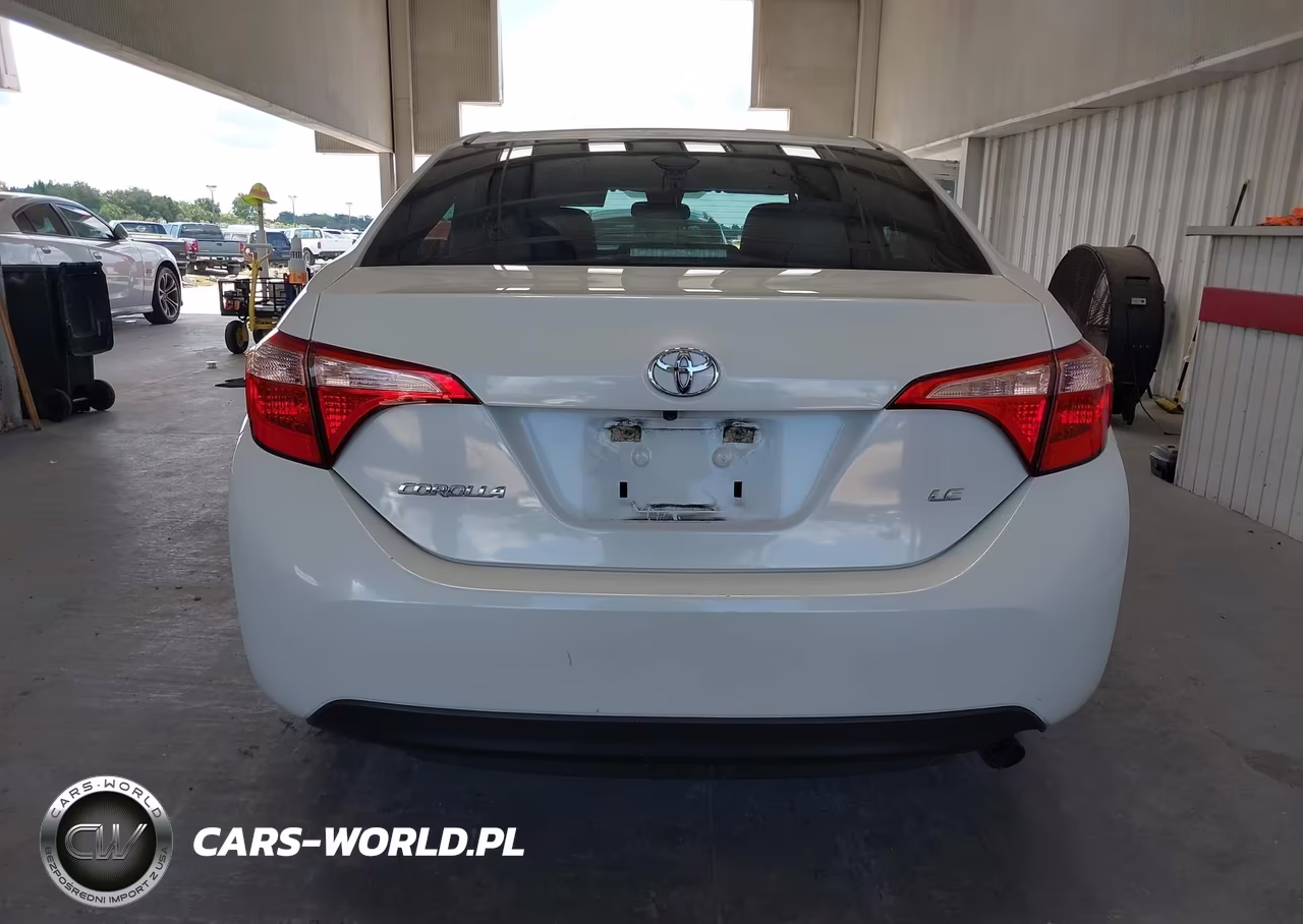 2019 Toyota Corolla Le VIN:5YFBURHE0KP927106 - 16